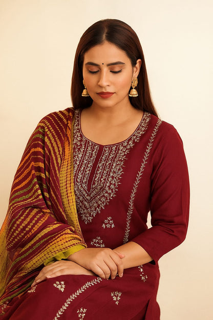 ✨ New Collection 2026 – Pure Lawn 3PC Suit with Handmade Gotta Gala & Tie & Dye Dupatta #4