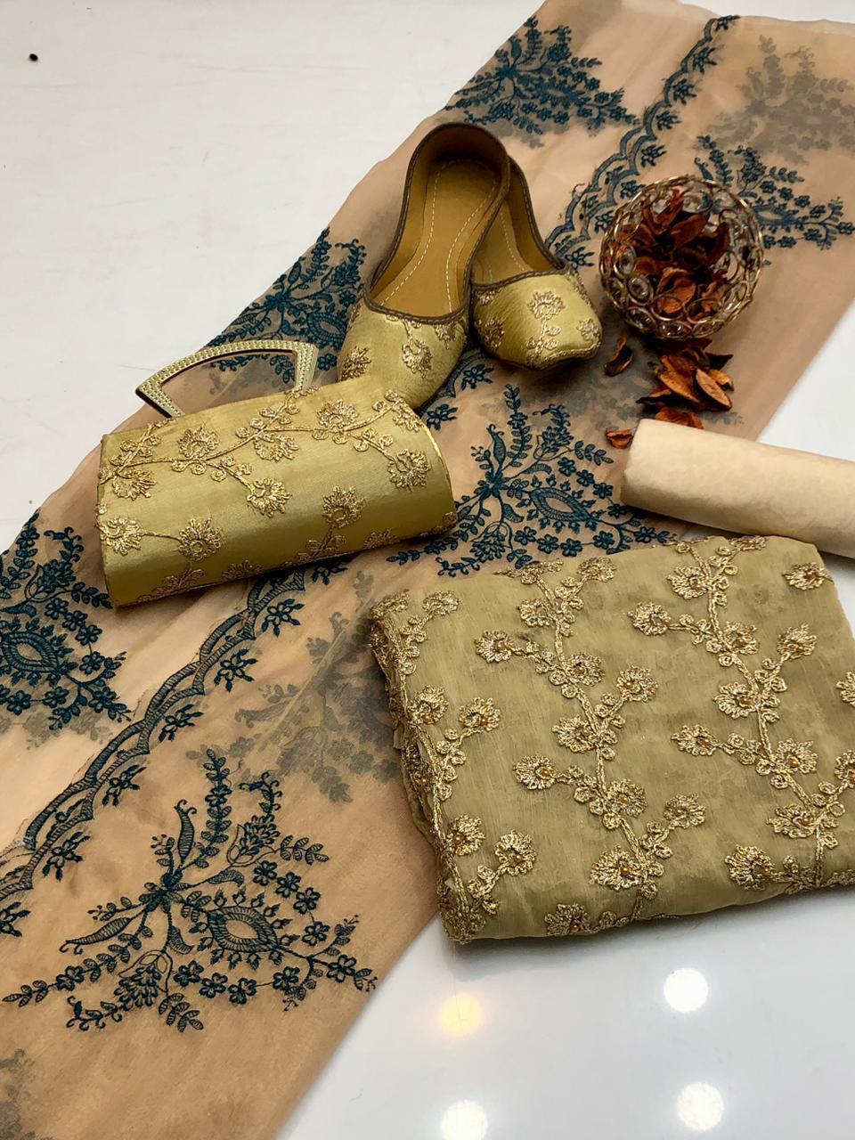 Luxury Crinkle Chiffon Fancy 5-Piece Suit with Matching Khussa & Clutch