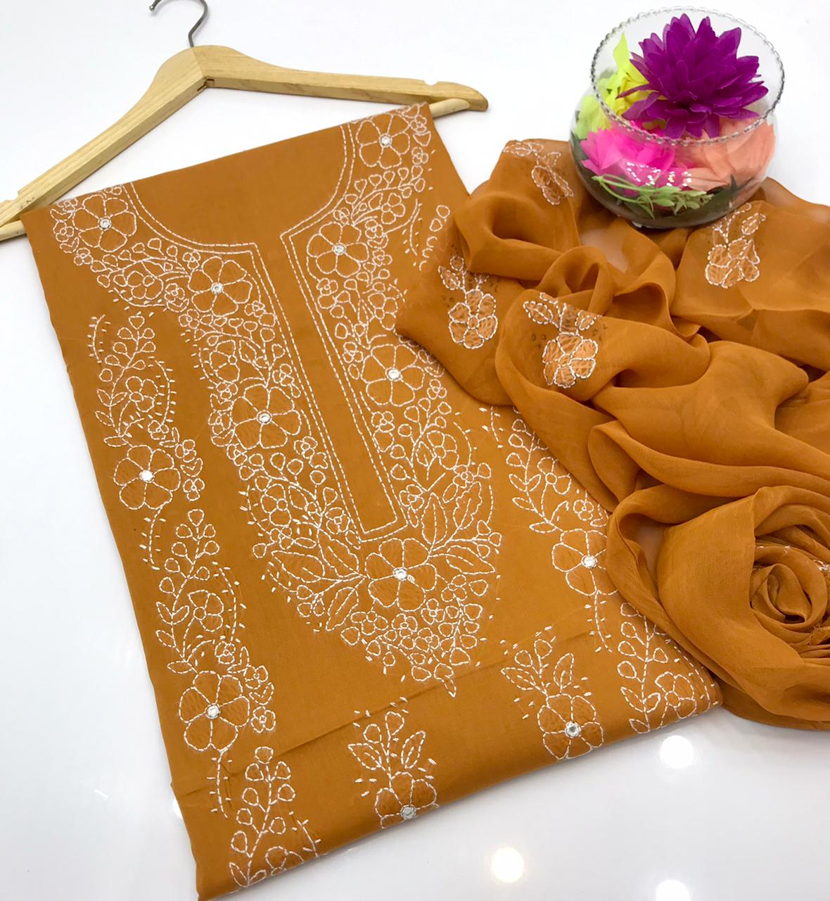 ✨ Mega Sale Offer 2K26 – GTM Cotton Lawn Embroidered 3-Piece Suit with Chiffon Dupatta
