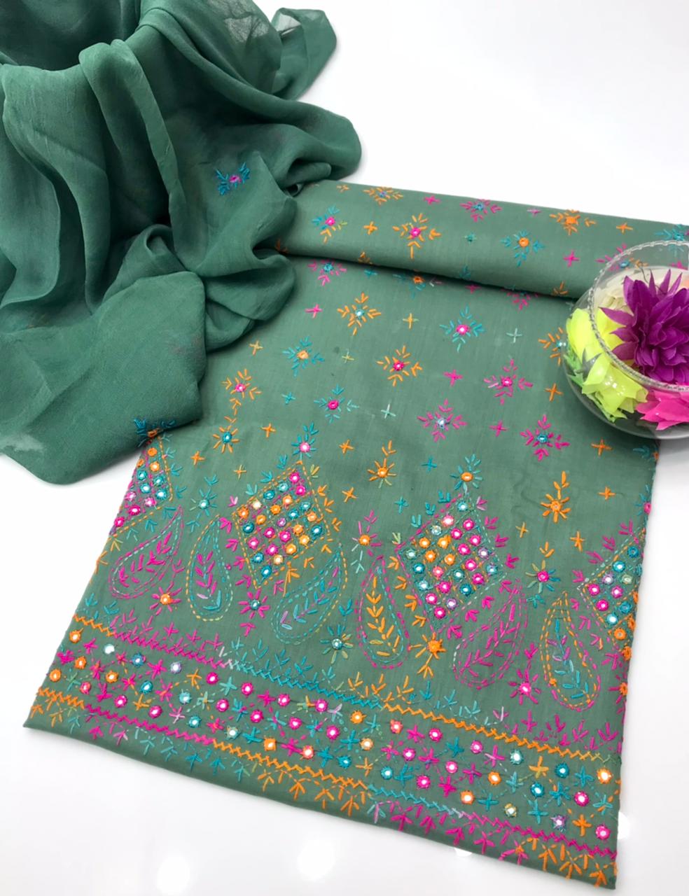 ✨ Cotton Lawn Collection – Handmade Chawal Shesha Work 3-Piece Suit with Matching Dupatta