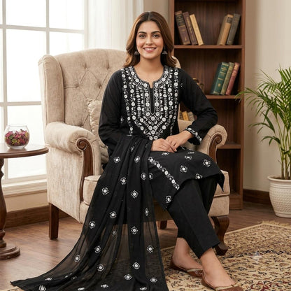 Lawn Collection 3 Piece Dress – Kashmiri Heavy Embroidered Kurta with Handmade Chiffon Dupatta | Women's Premium Suit