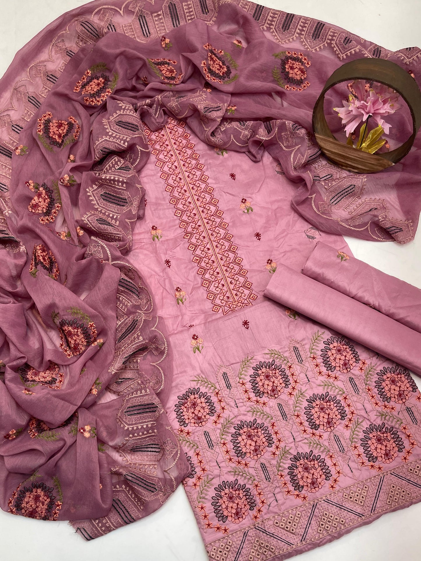 Premium Lawn Embroidered 3-Piece Suit with Chiffon Border Dupatta