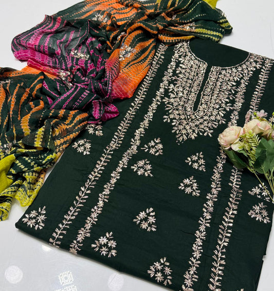 ✨ New Collection 2026 – Pure Lawn 3PC Suit with Handmade Gotta Gala & Tie & Dye Dupatta #4